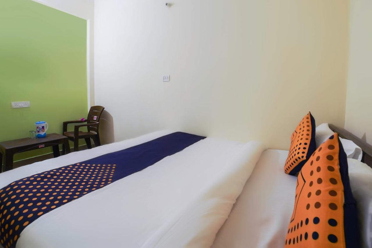 Spot On 67119 Hotel Shivam Residency Rāmpura Kültér fotó